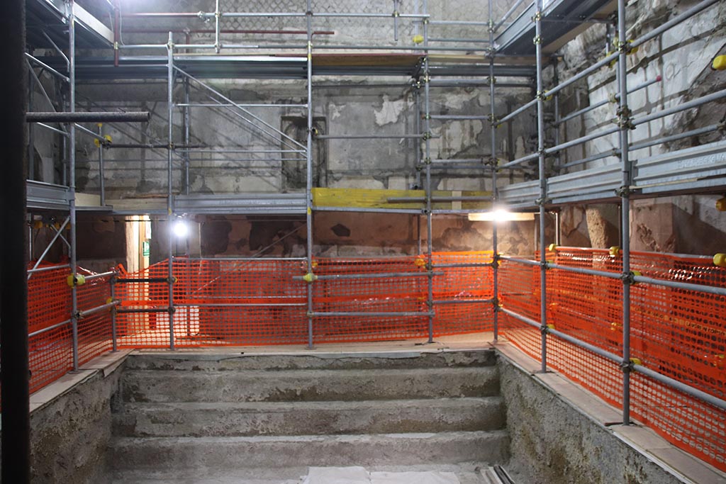 Suburban Baths, Herculaneum. October 2025. West wall of large caldarium. Photo courtesy of Klaus Heese.
